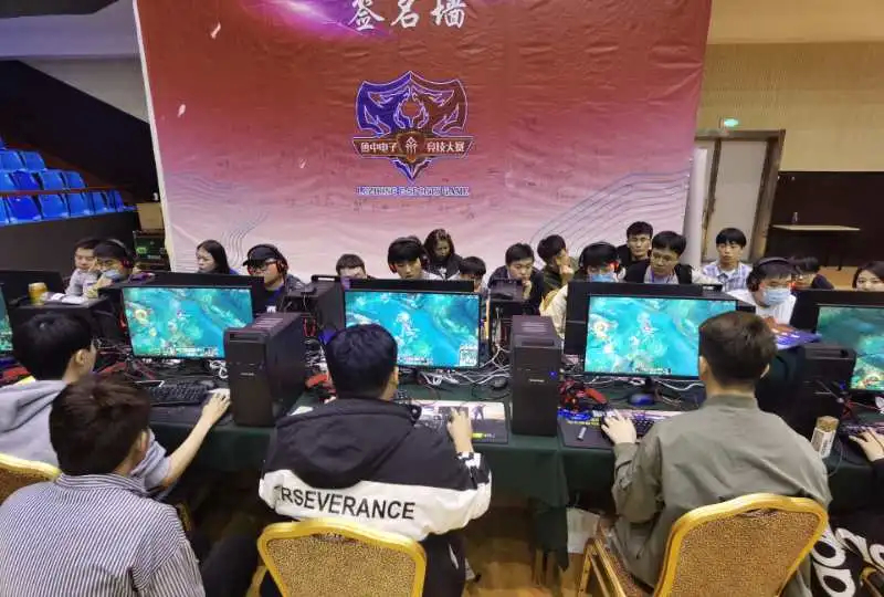 续考取A级 续考取A级