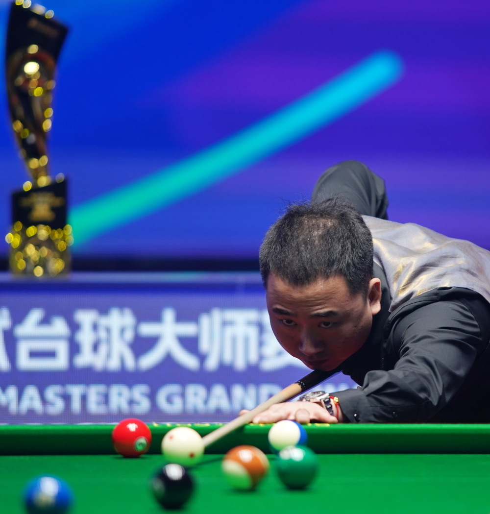 齐全的篮球 齐全的篮球